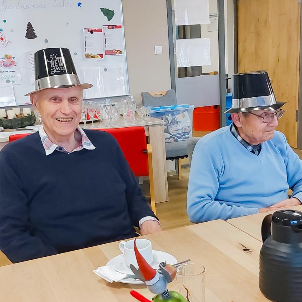 Medien-43Web_Quadrat Jahreswechsel in unserer Seniorentagespflege Hardheim